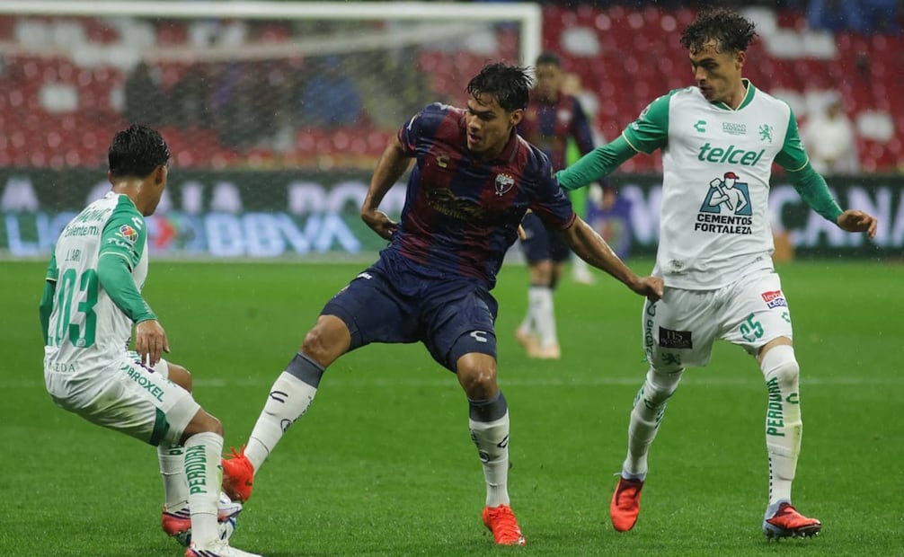Atlante y León en partido, durante la Jornada 6 del Apertura 2026 - Foto: Carlos Mejía | EL UNIVERSAL