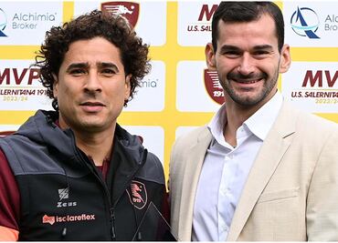 Memo Ochoa es reconocido como MVP del Mes de Octubre de Salernitana