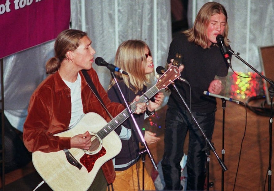 Los Backstreet Boys y 10 boy bands más para recordar tu adolescencia