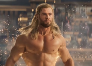 Desnudo en “Thor: Love and Thunder” fue un sueño para Chris Hemsworth