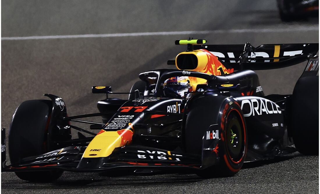 Red Bull en GP de Bahréin 2024 / FOTO: Twitter @redbullracing