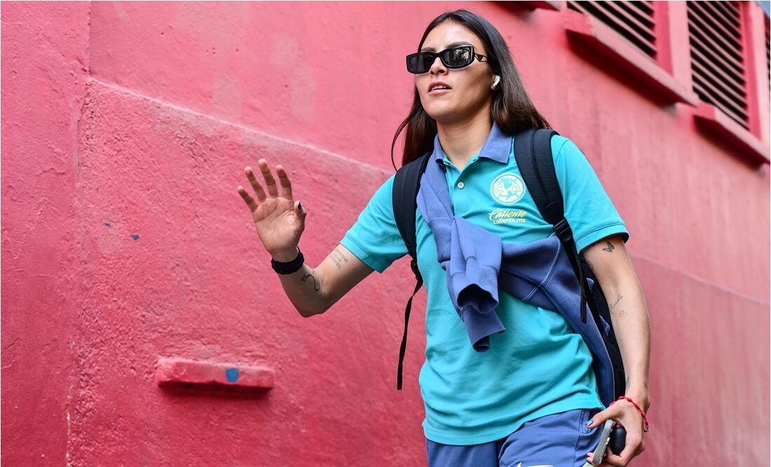 Karen Luna arriba al estadio Ciudad de los Deportes. FOTO: IMAGO7