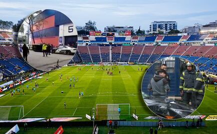 Vehículo vuelca a un costado del Estadio Ciudad de los Deportes; una mujer resulta lesionada