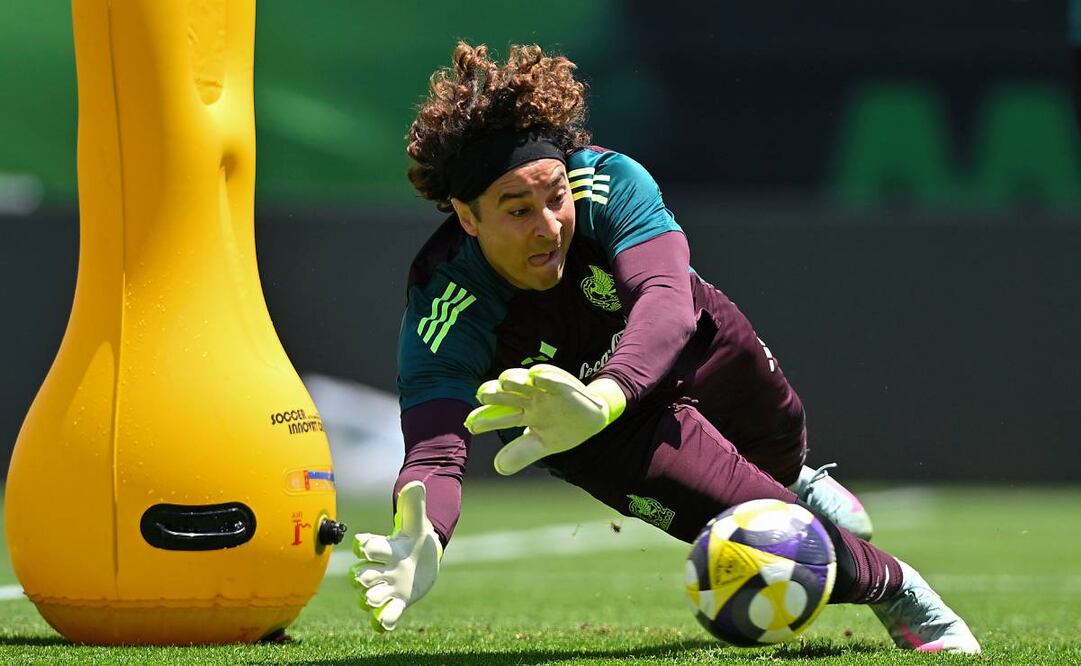 Guillermo Ochoa se aferra al sueño de estar en su sexto Mundial con México. Foto: Imago7