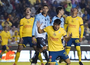 América comienza a cumplir con la Regla de Menores, alineando a 13 juveniles en la primera fecha