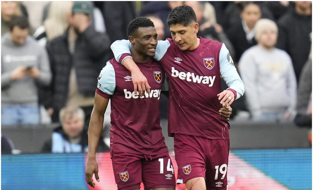 Mohammed Kudus y Edson Álvares en la victoria del West Ham ante Manchester United / FOTO: AP
