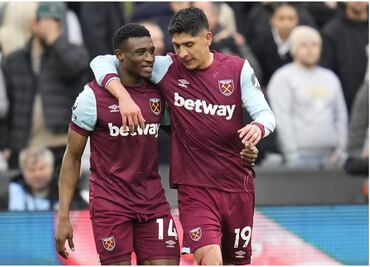 Edson Álvarez y el West Ham hunden más al Manchester United en Premier League