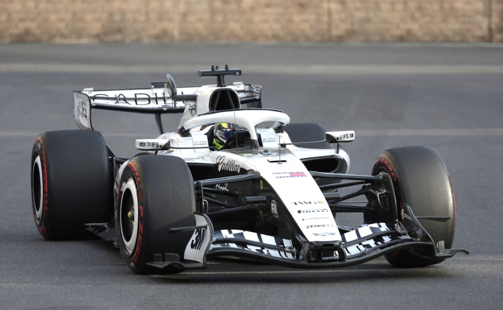 Sergio "Checo" Pérez en la sesión de practicas del Gran Premio de Azerbaiyán/ Foto: EFE