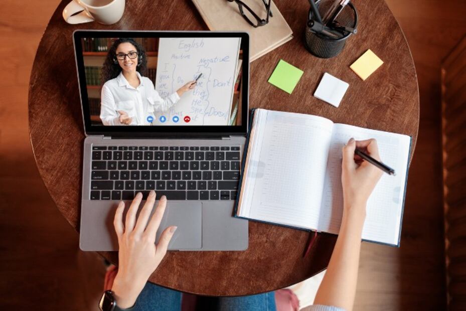 5 cursos de inglés online que son gratuitos en la Fundación Carlos Slim