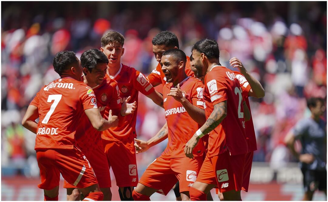 Jugadores de Toluca celebrando ante Xolos de Tijuana / FOTO: Imago7
