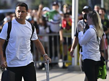 VIDEO: Chicharito Hernández llegaría hasta la próxima semana para ser presentado con las Chivas