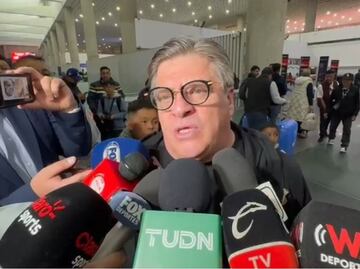 Miguel Herrera deja un mensaje antes de viajar a Costa Rica; acusa de "malinchistas" a los directivos de la Liga MX