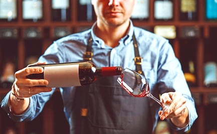 ¿Beber una copa de vino al día es bueno o malo?