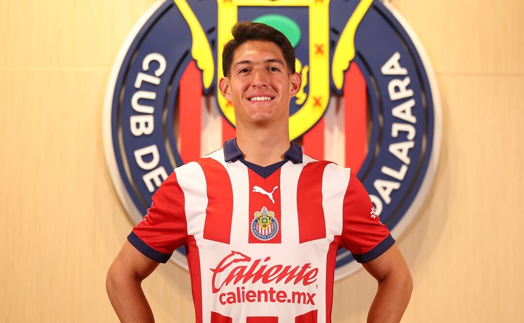 Chivas anuncia a José Castillo como nuevo refuerzo para el Clausura 2024