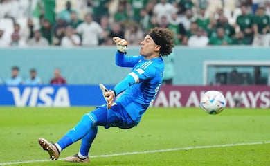 Además de Memo Ochoa ¿Qué otros porteros del América defendieron al Tri en un Mundial?