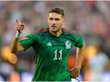 Santi Giménez se inspiró en 'Chicharito': "Hay que imaginarnos cosas chin..."