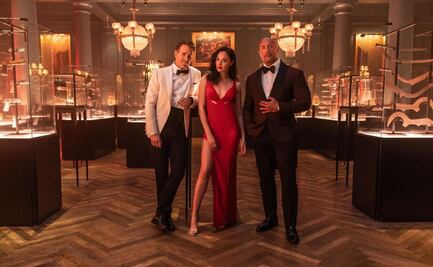 “Alerta Roja”: Gal Gadot pone a sudar a Dwayne Johnson y Ryan Reynolds