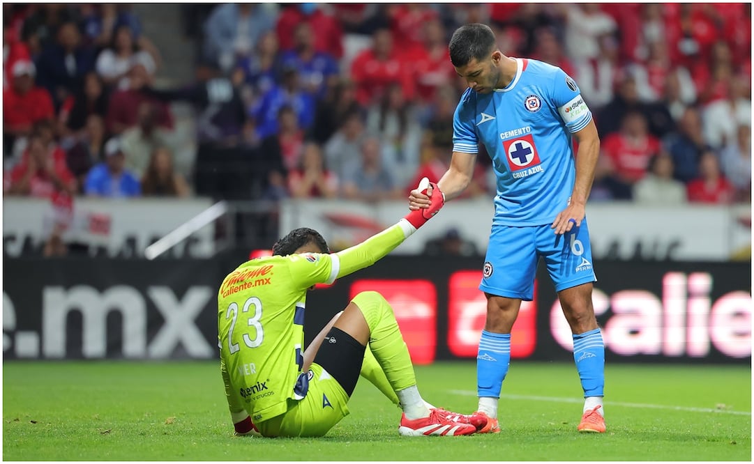 Erik Lira y Kevin Mier Foto: Imago7