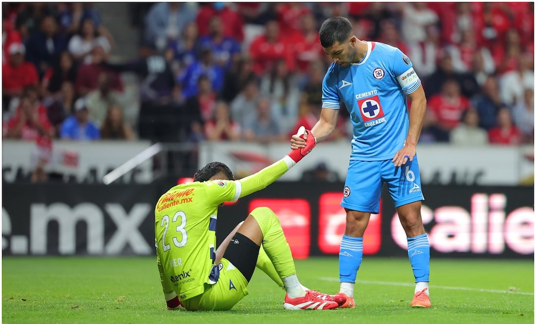 Erik Lira y Kevin Mier Foto: Imago7