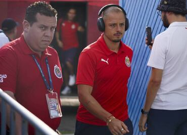 Fernando Gago sacudió al equipo titular de Chivas ¿Mandó a la banca a Chicharito Hernández?