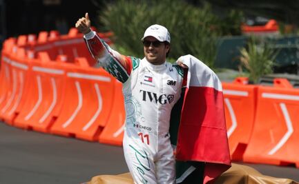 Checo Pérez hace vibrar Paseo de la Reforma con sus donas y desata la locura en México