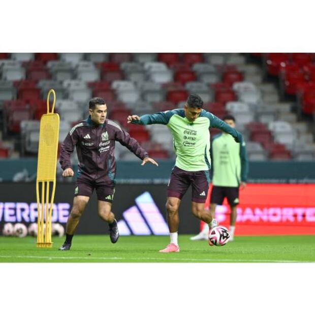 Rafa Márquez dejó al Barcelona 'B' para ser auxiliar de Javier Aguirre en la Selección Mexicana. Foto: Imago7