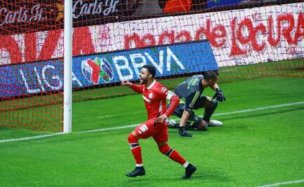 Alexis Vega admite ser 'borracho' en el festejo de Toluca tras la victoria ante Tigres