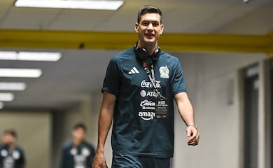 César Montes manda mensaje a sus compañeros lesionados