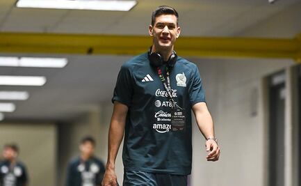 César Montes manda mensaje a sus compañeros lesionados