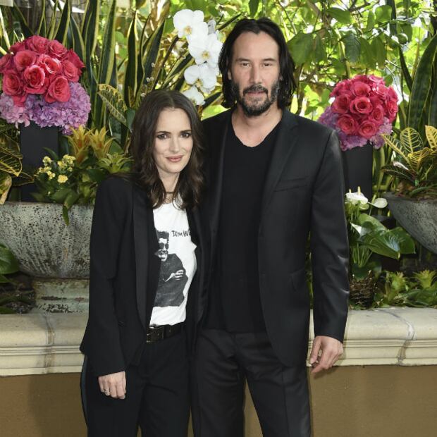 Keanu Reeves y las mujeres que han conquistado su corazón
