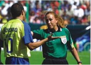 Virginia Tovar y la vez que Cuauhtémoc Blanco la mandó a lavar platos