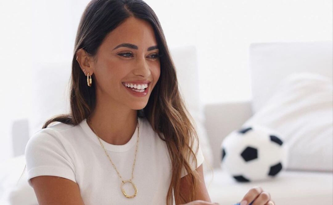 Antonela Roccuzzo cambió de look de la mano de su fiel peluquera. Fuente: Instagram @antonelaroccuzzo