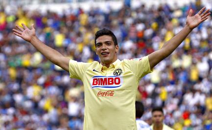 Raúl Jiménez podría ser el reemplazo de Henry Martín si no renueva su contrato en América 