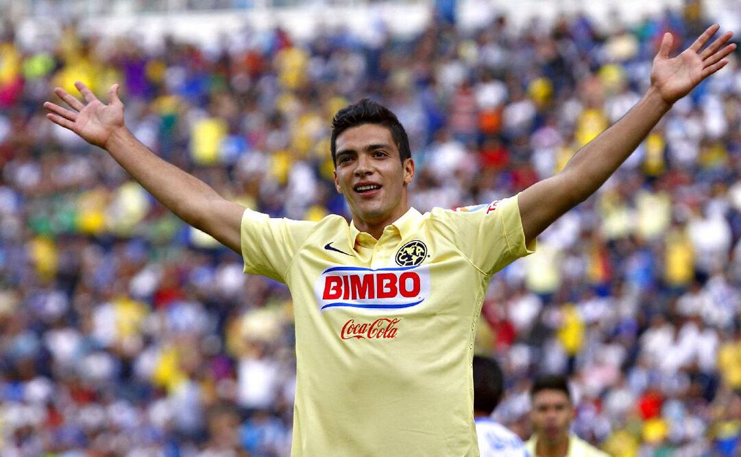 Raúl Jiménez estaría cerca de regresar al América. Foto: Imago7