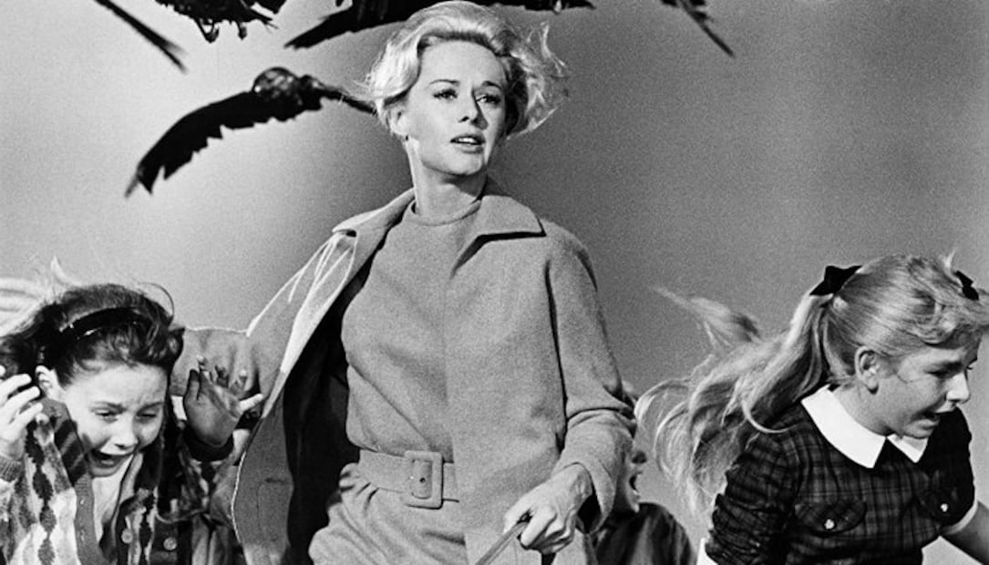 Tippi Hedren, la rubia acosada y amenazada por Alfred Hitchcock