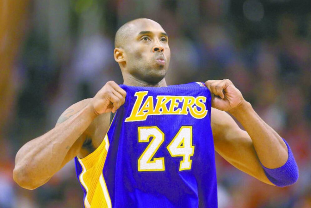 A los 41 años de edad, el exbasquetbolista estadounidense y leyenda de los Angeles Lakers murió el 26 de enero de 2020, luego que el helicóptero en el que viajaba en compañía de su hija Gianna y otras 7 personas, se desplomara en la zona de Calabasas, California. (Foto: Christian Petersen/AFP)