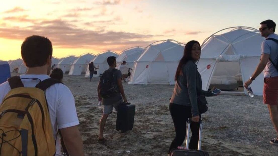 Fyre Festival: La trágica fiesta que inspiró la serie “Bienvenidos a Edén”