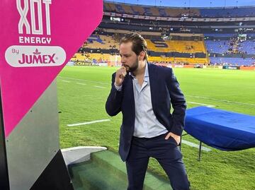 Pollo Ortiz lanza enigmático mensaje y se especula con su regreso a Televisa