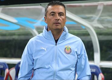 Arturo Ortega será el director técnico interino de las Chivas tras la salida de Fernando Gago