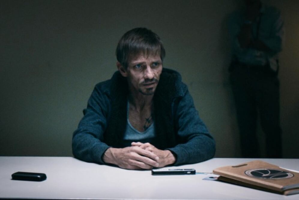 El fugitivo Jesse Pinkman (Aaron Paul) huye de sus captores, de la ley y de su pasado. Escrita y dirigida por Vince Gilligan, creador de Breaking Bad. (Foto: Netflix)