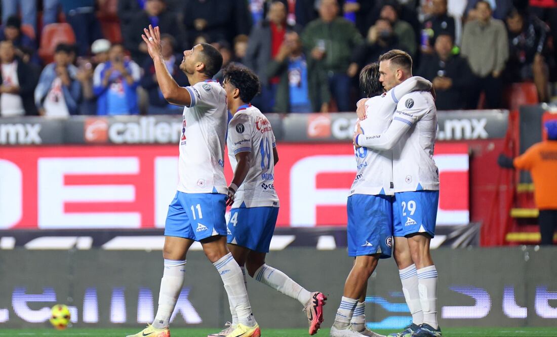 Cruz Azul en festejo de gol, durante el partido ante los Xolos de Tijuana como parte de la Jornada 5 del Clausura 2025 - Foto: Imago7