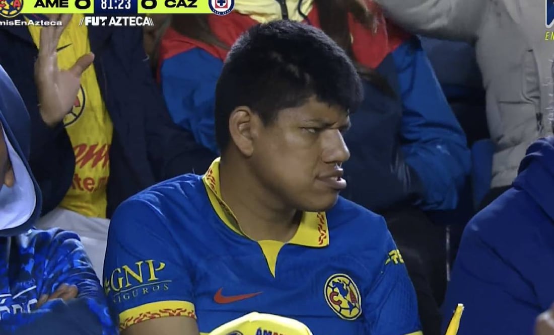 TV Azteca enfocó a un aficionado del América que no tardó hacerse viral en redes sociales. Foto: Especial