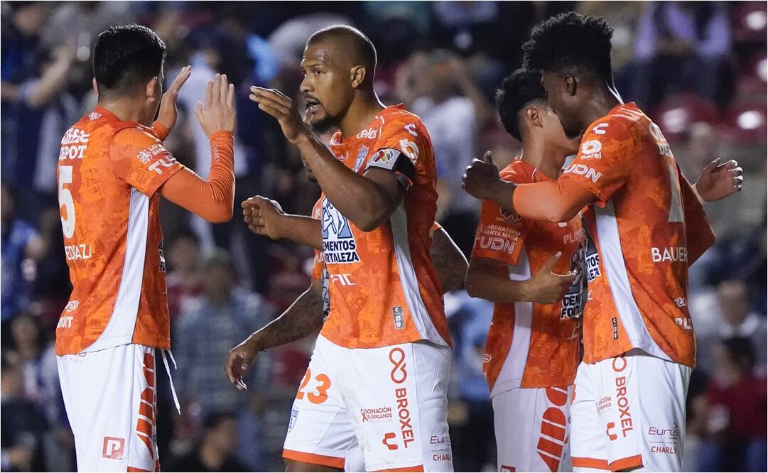 Pachuca le pega al Querétaro en la Corregidora. FOTO: IMAGO7