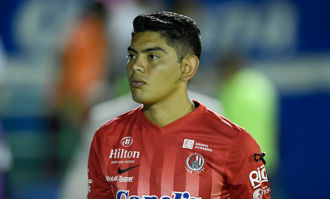 Jonathan Espericueta con el Atlético de San Luis - Foto: Imago7