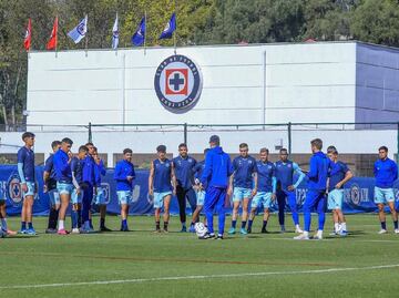 Martín Anselmi aseguró que tiene como objetivo desarrollar las fuerzas básicas en Cruz Azul