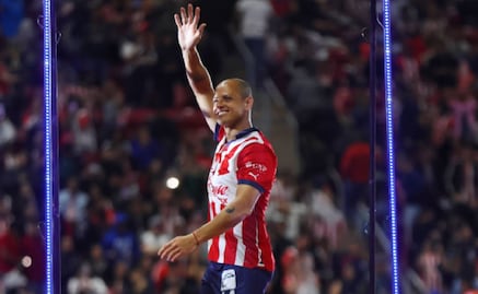 Niño le pidió al Chicharito Hernández que le dé la 13 a Chivas: 'Es lo que vamos a intentar'