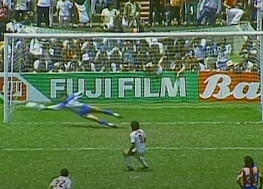 Hugo Sánchez aseguró que falló el penalti ante Paraguay en México 86 para mostrar que era "humano"