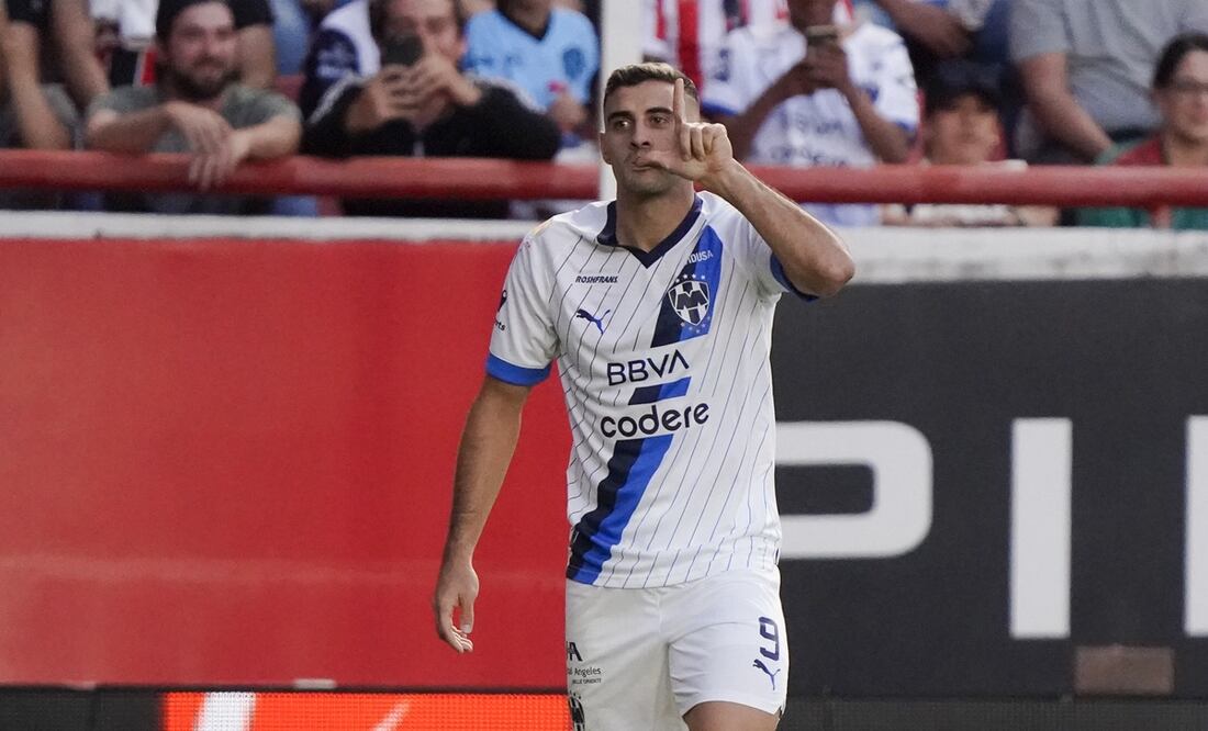 Germán Berterame celebrando un gol con Rayados ante Necaxa / FOTO: Imago7
