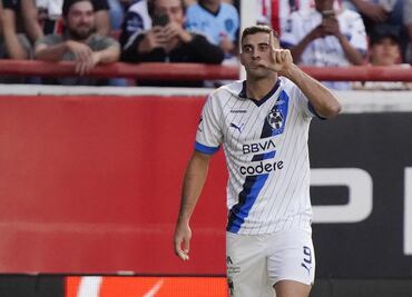 Rayados vence a Necaxa con lluvia de goles en Aguascalientes