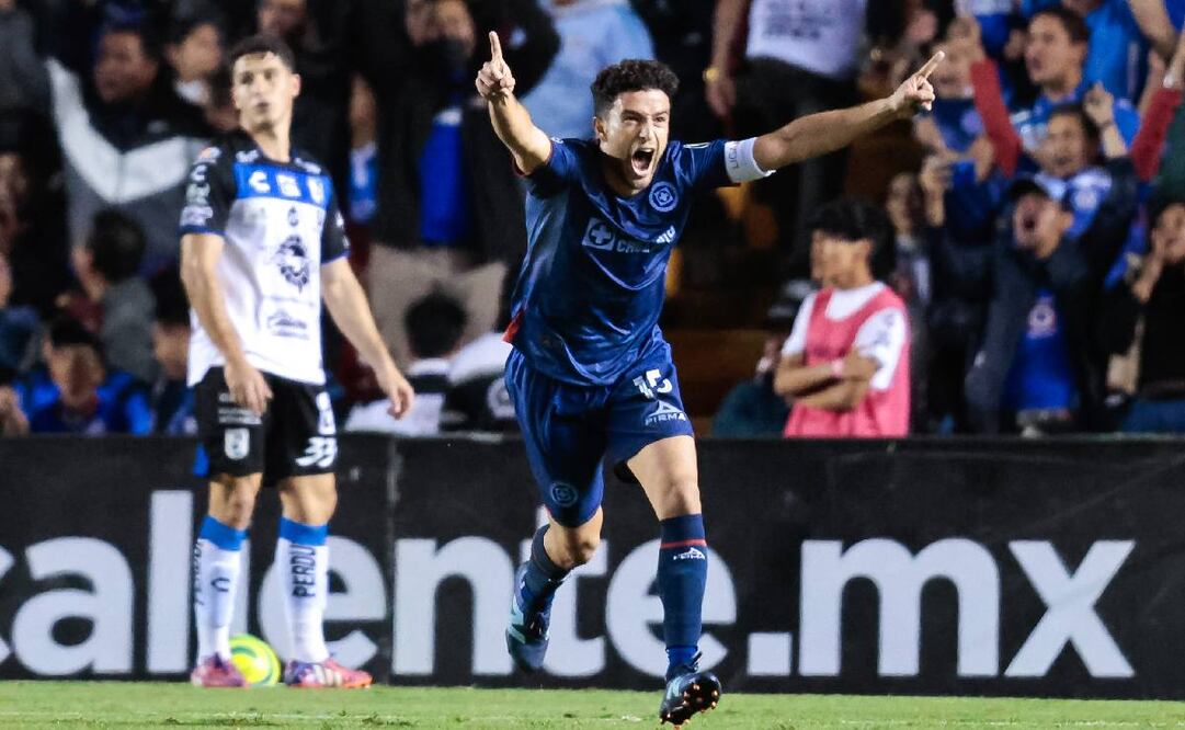Nacho Rivero abrió el marcador para los celestes y terminaron goleando a los Gallos. Foto: Imago7
